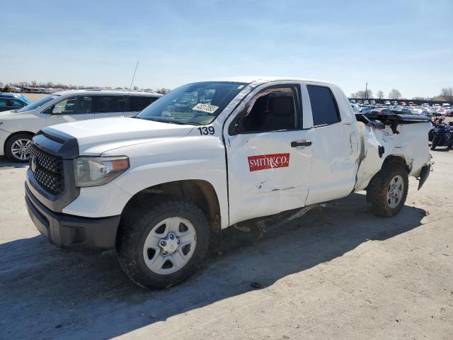5TFUM5F12JX078016 - 2018 TOYOTA TUNDRA DOUBLE CAB SR/SR5 WHITE photo 1