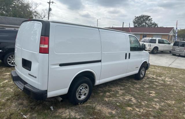 1GCGG25V651149685 - 2005 CHEVROLET EXPRESS G2 WHITE photo 4