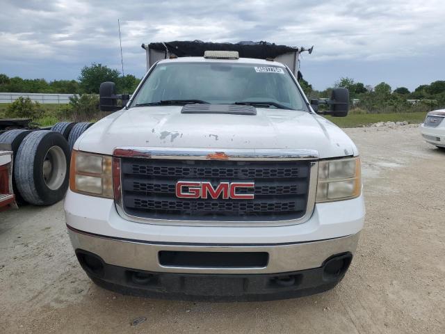 1GD412CG4DF112477 - 2013 GMC SIERRA C3500 WHITE photo 5