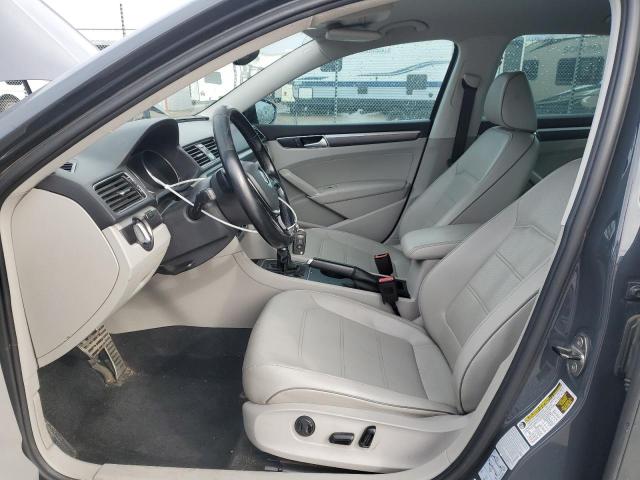 1VWDT7A37HC074453 - 2017 VOLKSWAGEN PASSAT R-LINE Grau Foto 7