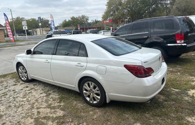 4T1BK36B48U280793 - 2008 TOYOTA AVALON XL WHITE photo 3