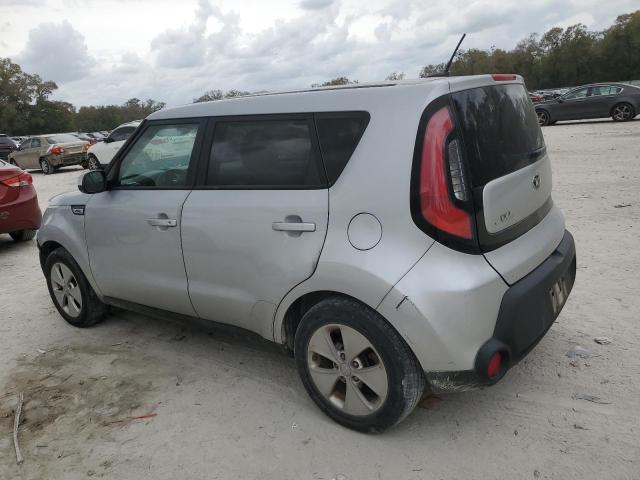 KNDJN2A27F7782444 - 2015 KIA SOUL SILVER photo 2