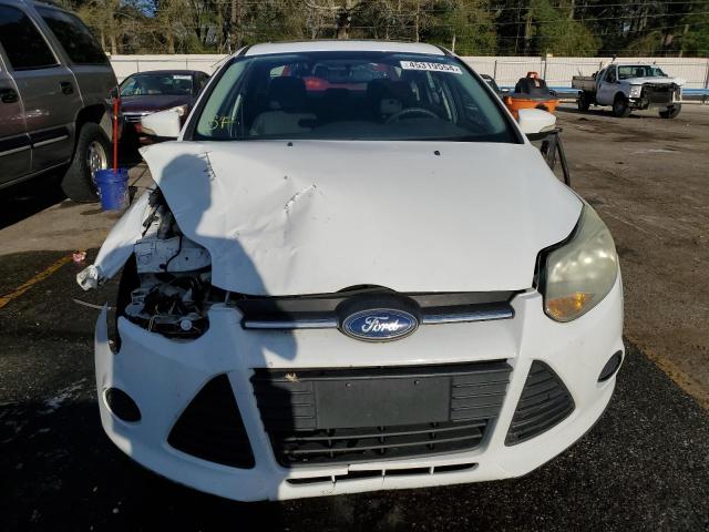 1FADP3F29EL133147 - 2014 FORD FOCUS SE WHITE photo 5