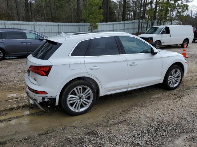 WA1BNAFY7J2179411 - 2018 AUDI Q5 PREMIUM PLUS WHITE photo 3