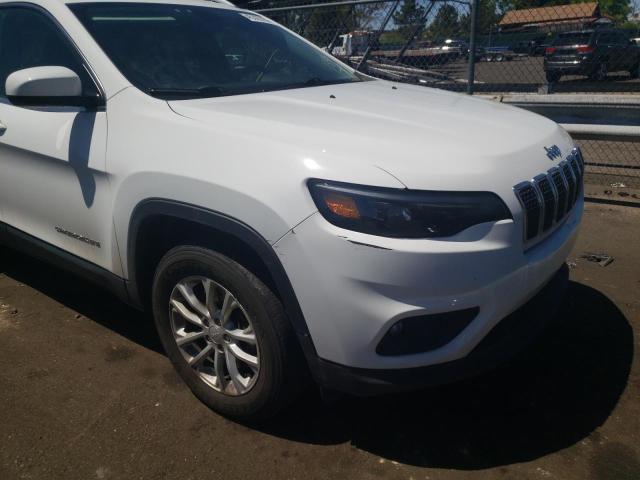 1C4PJMCB4KD485738 - 2019 JEEP CHEROKEE LATITUDE WHITE photo 9