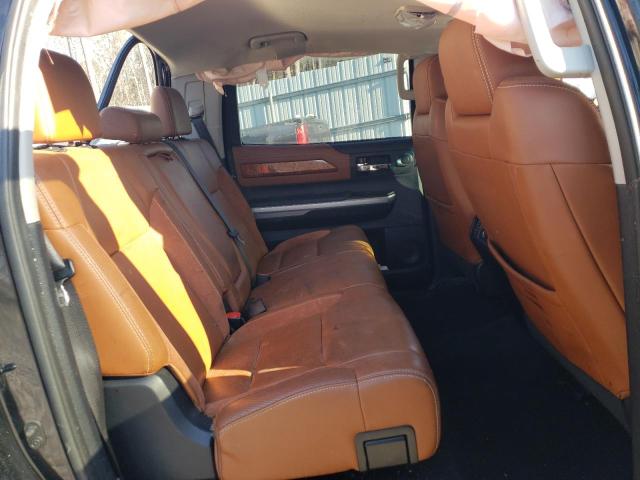 5TFGY5F1XEX157876 - 2014 TOYOTA TUNDRA CREWMAX PLATINUM 黑色 照片 10