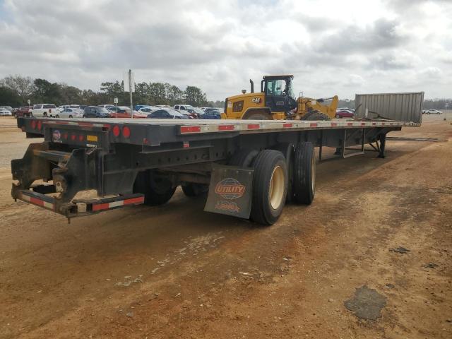 1UYFS246XM5221002 - 2021 UTILITY TRAILER SILVER photo 4