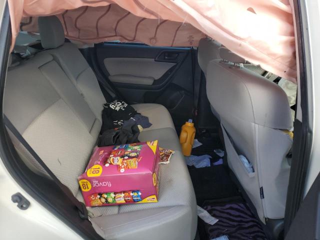 JF2SJAGC0HH592509 - 2017 SUBARU FORESTER 2.5I PREMIUM WHITE photo 11