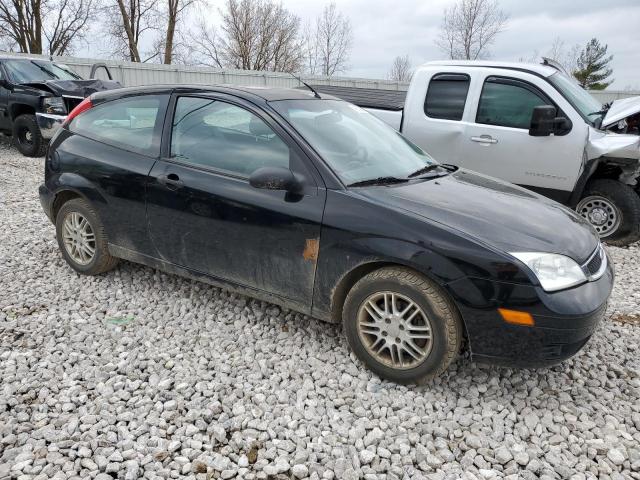 1FAHP31N27W331301 - 2007 FORD FOCUS ZX3 BLACK photo 4