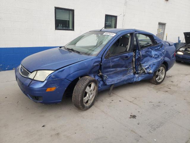 1FAFP34N85W294870 - 2005 FORD FOCUS ZX4 BLUE photo 1