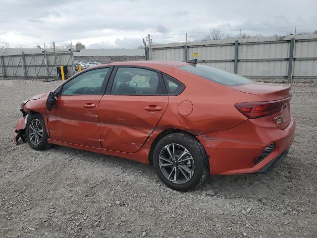 3KPF24AD1RE727956 - 2024 KIA FORTE LX ORANGE photo 2