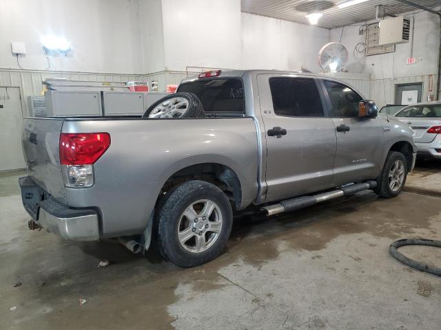 5TBDV54147S472642 - 2007 TOYOTA TUNDRA CREWMAX SR5 SILVER photo 3