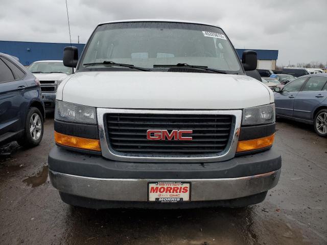 1GTW7AFGXJ1909908 - 2018 GMC SAVANA G2500 WHITE photo 5