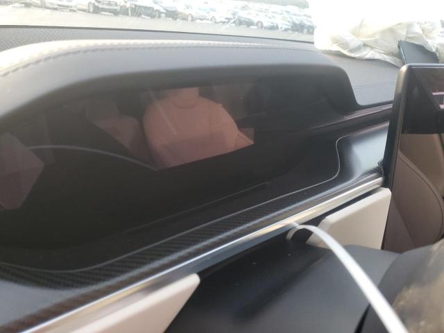 5YJSA1E61NF488716 - 2022 TESLA MODEL S RED photo 9