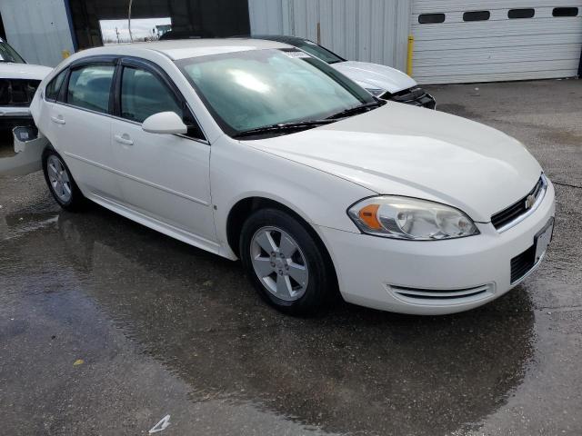 2G1WT57K691122040 - 2009 CHEVROLET IMPALA 1LT WHITE photo 4