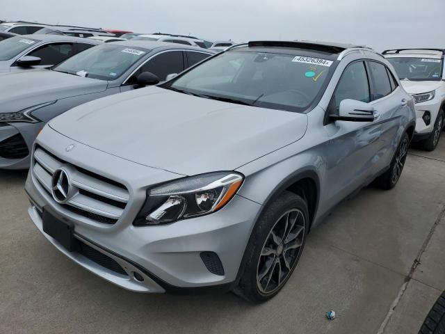 WDCTG4EB3FJ133648 - 2015 MERCEDES-BENZ GLA 250 SILVER photo 1