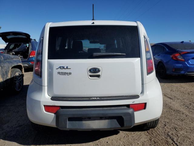 KNDJT2A21A7166253 - 2010 KIA SOUL + WHITE photo 6