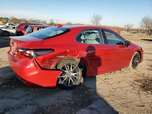 4T1G11AK4PU097672 - 2023 TOYOTA CAMRY SE NIGHT SHADE RED photo 3