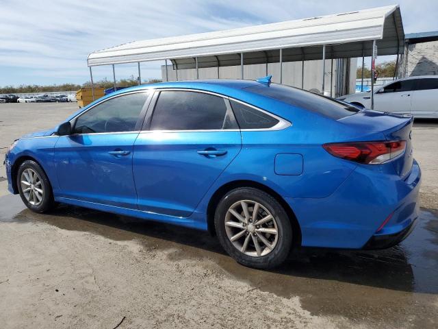 5NPE24AF0JH690332 - 2018 HYUNDAI SONATA SE BLUE photo 2