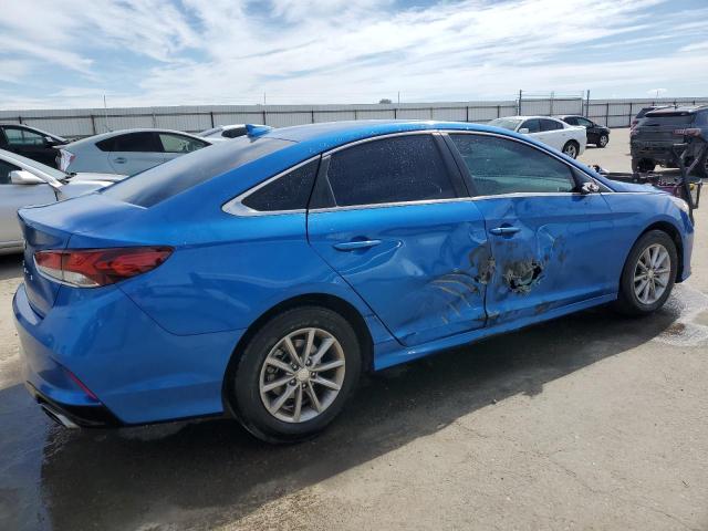 5NPE24AF0JH690332 - 2018 HYUNDAI SONATA SE BLUE photo 3