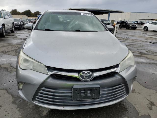 4T4BF1FK7FR499680 - 2015 TOYOTA CAMRY LE SILVER photo 5