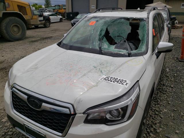 JF2SKAWC2KH591061 - 2019 SUBARU FORESTER TOURING 白色 照片 9