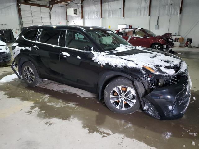 5TDHZRBHXMS554620 - 2021 TOYOTA HIGHLANDER XLE BLACK photo 4