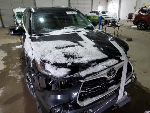 5TDHZRBHXMS554620 - 2021 TOYOTA HIGHLANDER XLE BLACK photo 5