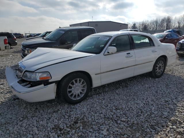 2007 LINCOLN TOWN CAR SIGNATURE, 