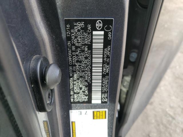 JTDKARFP2H3006374 - 2017 TOYOTA PRIUS PRIM 灰色 照片 12