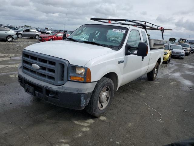 1FTSX20575EB96878 - 2005 FORD F250 SUPER DUTY WHITE photo 1