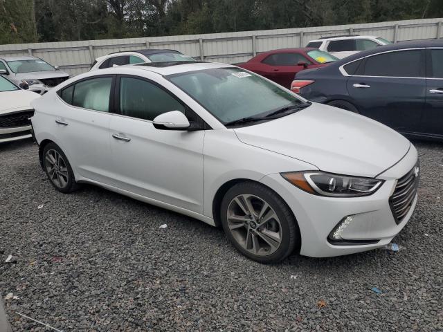 5NPD84LF3HH111089 - 2017 HYUNDAI ELANTRA SE WHITE photo 4