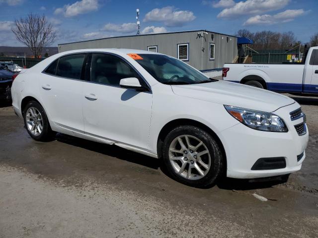 1G11D5RR2DF111992 - 2013 CHEVROLET MALIBU 1LT WHITE photo 4
