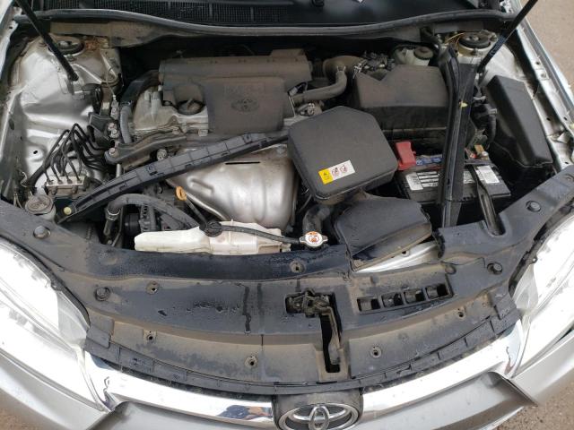 4T1BF1FK5HU377381 - 2017 TOYOTA CAMRY LE SILVER photo 11