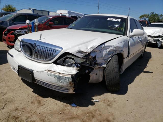 2LNHM82VX9X636465 - 2009 LINCOLN TOWN CAR SIGNATURE LIMITED WHITE photo 1