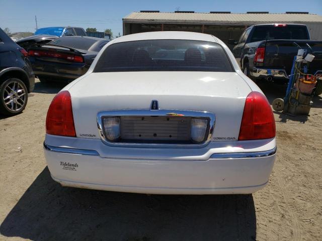 2LNHM82VX9X636465 - 2009 LINCOLN TOWN CAR SIGNATURE LIMITED WHITE photo 6