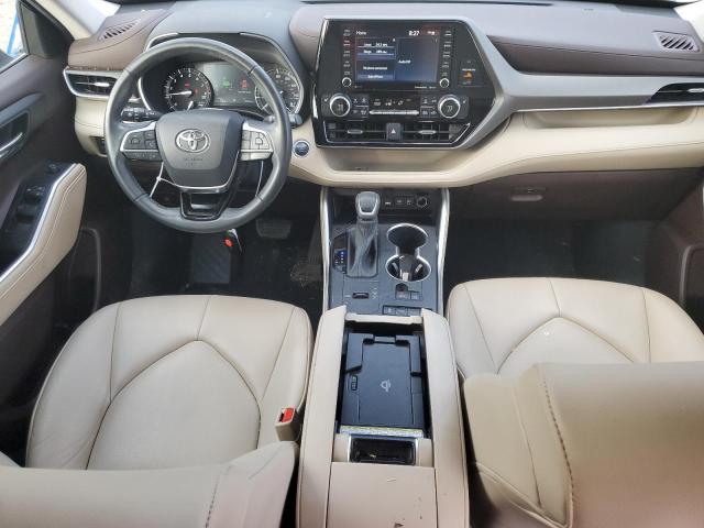 5TDGZRAH6MS047405 - 2021 TOYOTA HIGHLANDER XLE BLACK photo 8