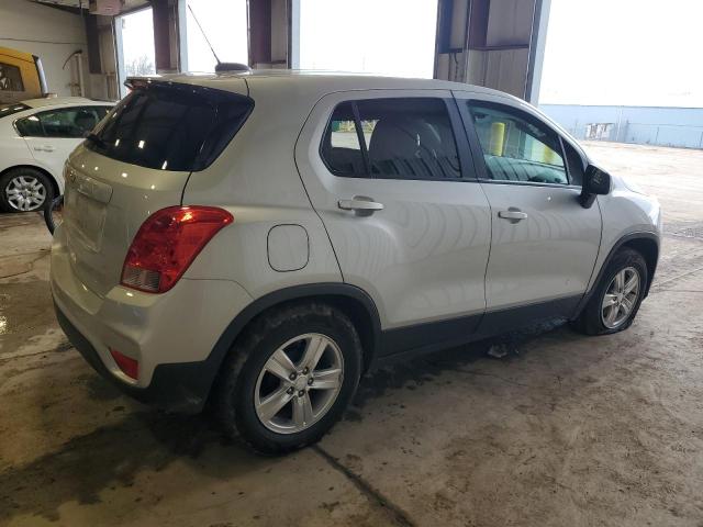 3GNCJKSB4KL300335 - 2019 CHEVROLET TRAX LS SILVER photo 3