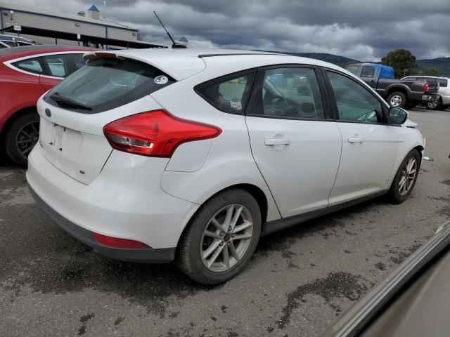 1FADP3K22FL281969 - 2015 FORD FOCUS SE WHITE photo 3