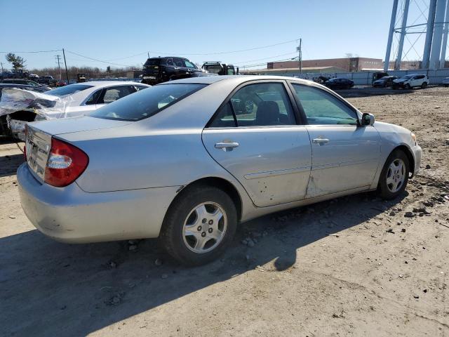 4T1BF32K32U035310 - 2002 TOYOTA CAMRY LE SILVER photo 3