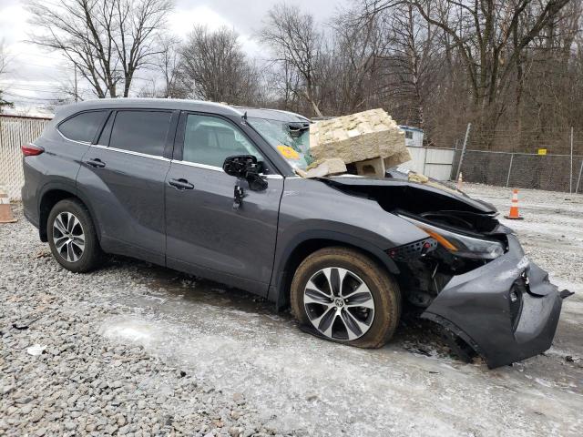 5TDGZRBH9NS245508 - 2022 TOYOTA HIGHLANDER XLE 灰色 照片 4