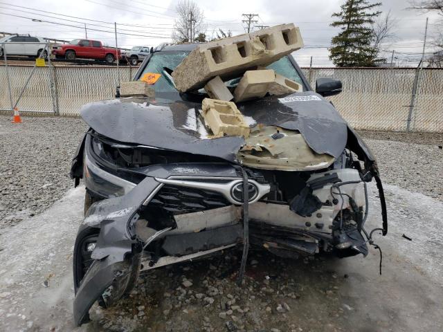 5TDGZRBH9NS245508 - 2022 TOYOTA HIGHLANDER XLE 灰色 照片 5