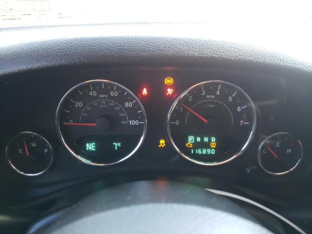 1C4HJWEG6CL189099 - 2012 JEEP WRANGLER U SAHARA SILVER photo 9