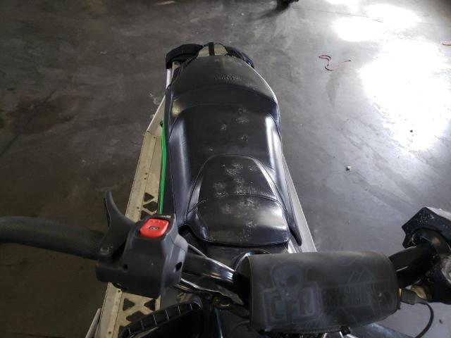 4UF10SNW6AT808228 - 2010 ARCTIC CAT M8 SNO PRO GREEN photo 6