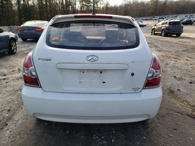 KMHCM36C18U078842 - 2008 HYUNDAI ACCENT GS WHITE photo 6