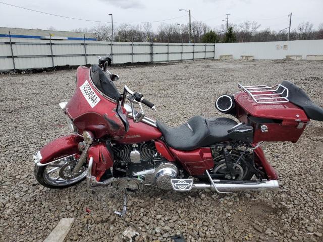 1HD1FC419AB631762 - 2010 HARLEY-DAVIDSON FLHTCU MAROON photo 3