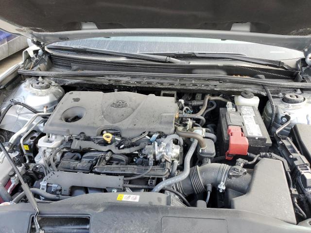 4T1T11BK2RU108698 - 2024 TOYOTA CAMRY SE NIGHT SHADE SILVER photo 11