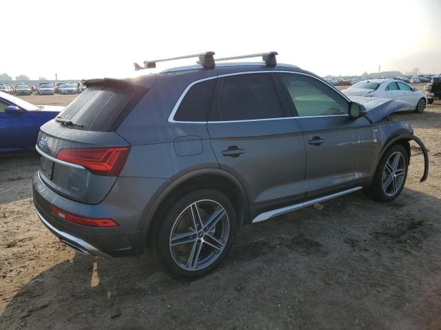 WA1G2AFYXN2013257 - 2022 AUDI Q5 PREMIUM 55 GRAY photo 3