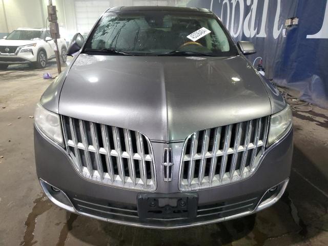 2LMHJ5AT4ABJ50070 - 2010 LINCOLN MKT GOLD photo 5