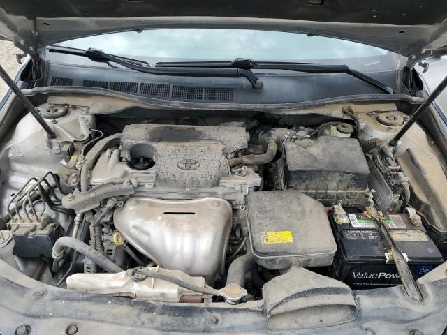 4T4BF1FK7FR482524 - 2015 TOYOTA CAMRY LE SILVER photo 11